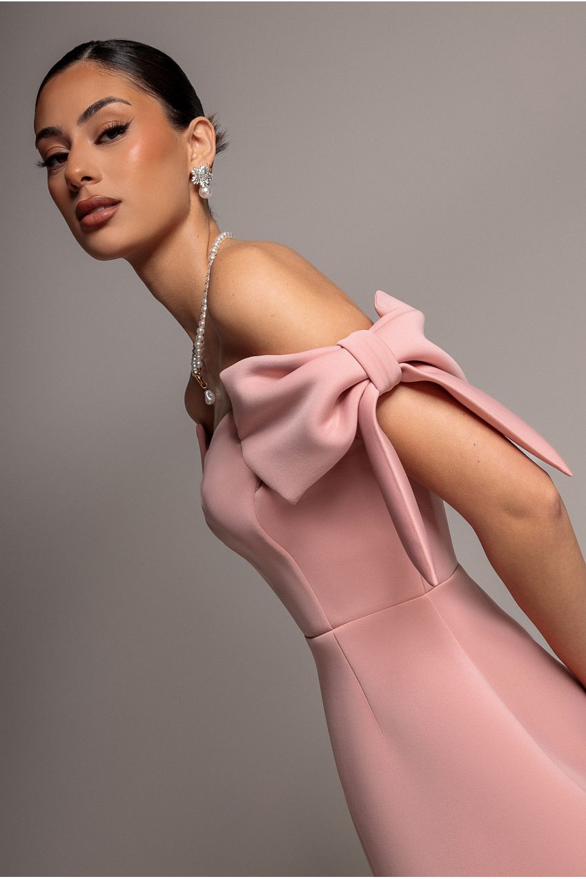 Bardot Plunge Neck Bow Sleeve Skater Mini Dress - Blush Pink DR5125