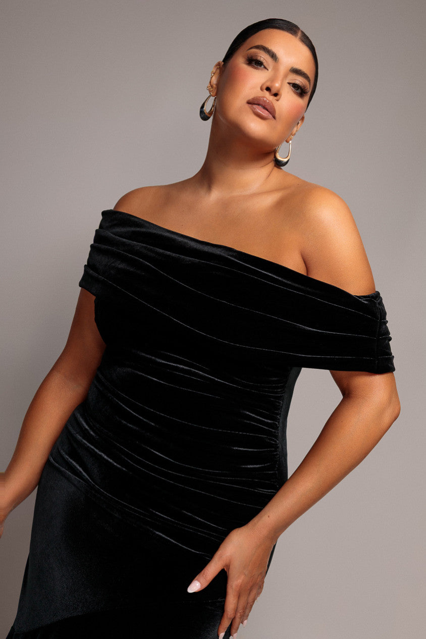 Velvet One Shoulder Fit And Flare Maxi Dress - Black DR5166PLUS