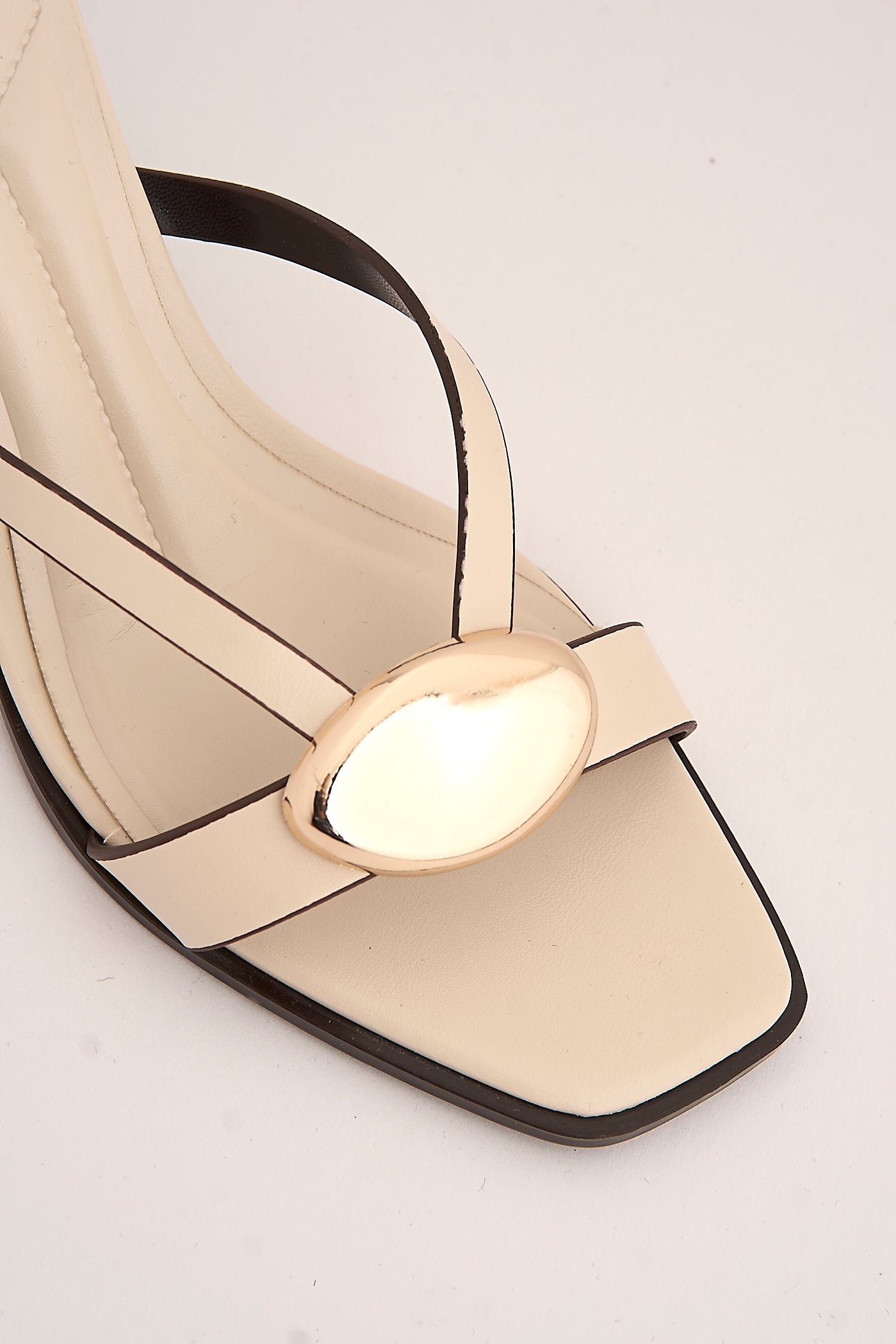 Riona Gold Pebble Detail Slip On Kitten Heel Mules In Cream 3757-BU43-CRE