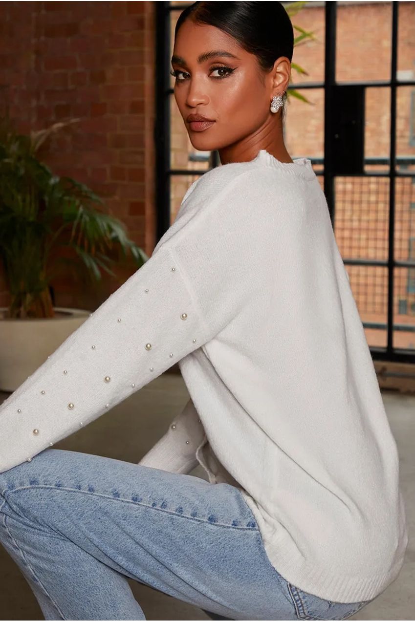 Pearl Detail Oversized Cardigan In Cream EM22202CR