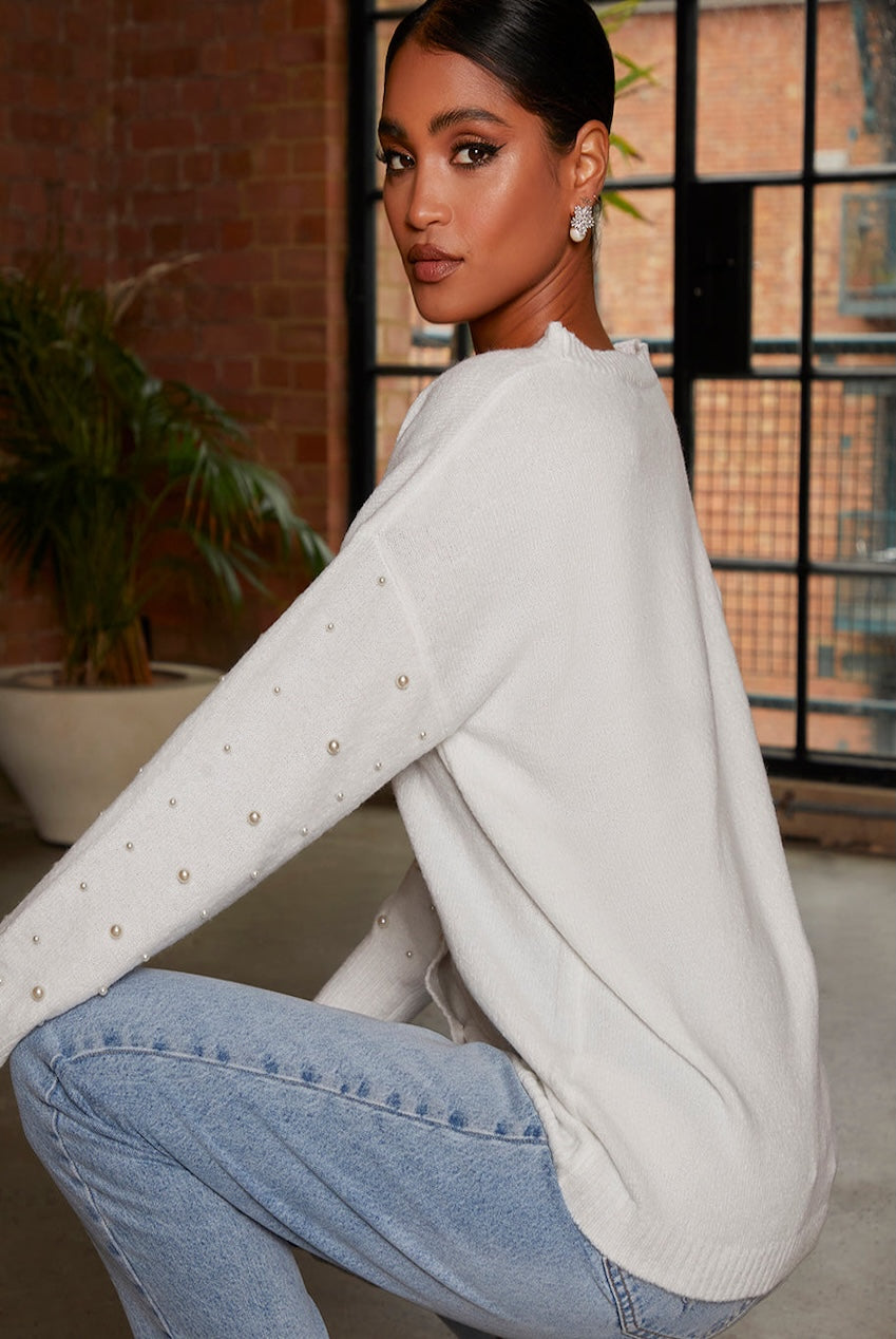 Pearl Detail Oversized Cardigan In Cream EM22202CR