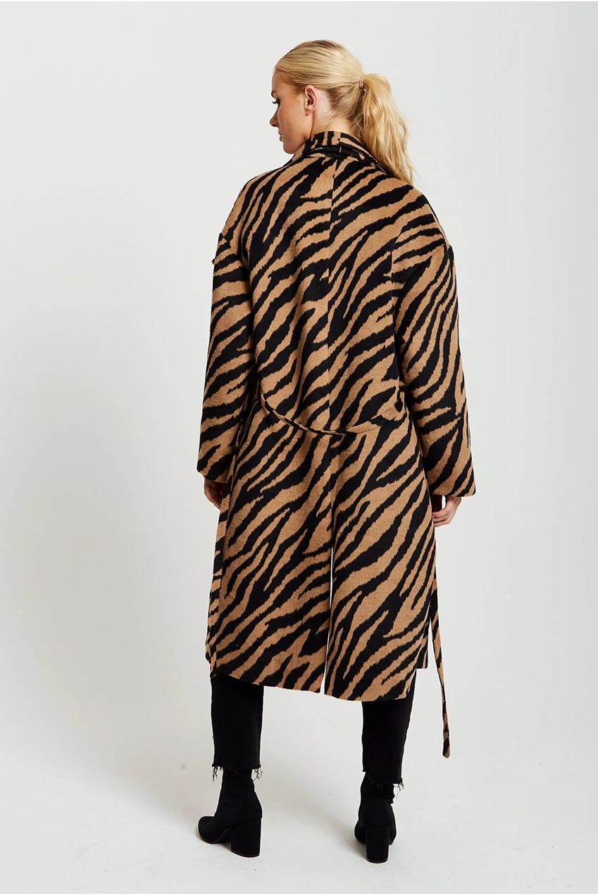Zebra Print Longline Coat In Brown And Black F3-170-LIQ22AW047-B