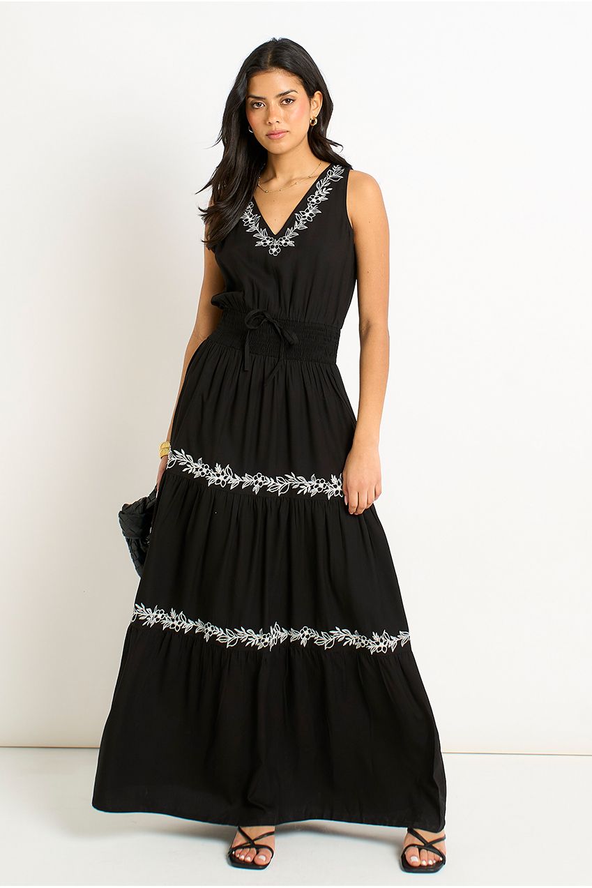 Black Floral Embroidery Tiered Maxi Dress GL2059