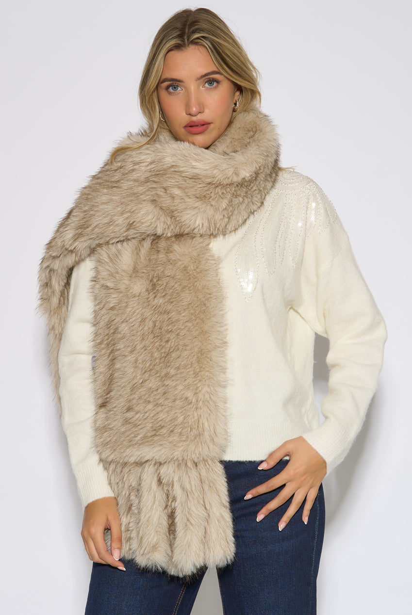 Off White Faux Fur Tassel Scarf GL2305