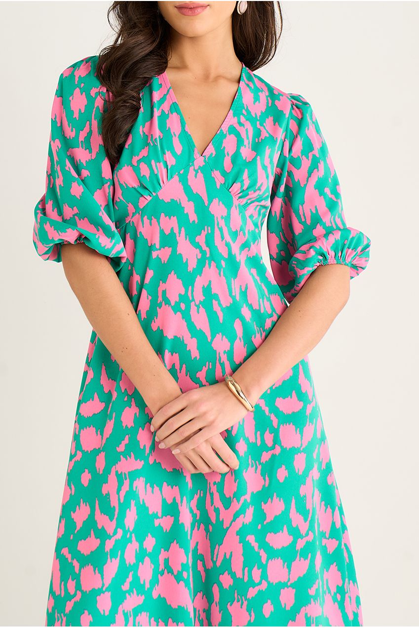 Green Animal Print V Neck Shift Midi Dress GL934005