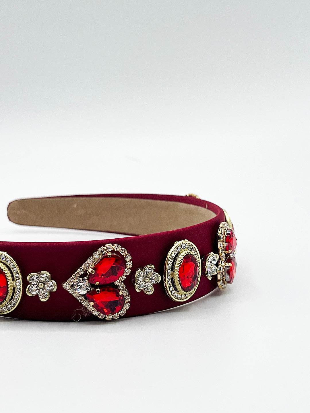 Heart Embellished Headband In Red HA310204