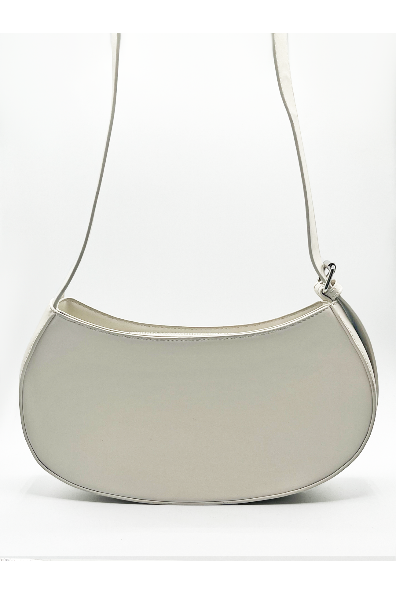 Saddle Bag In Off White HB302030