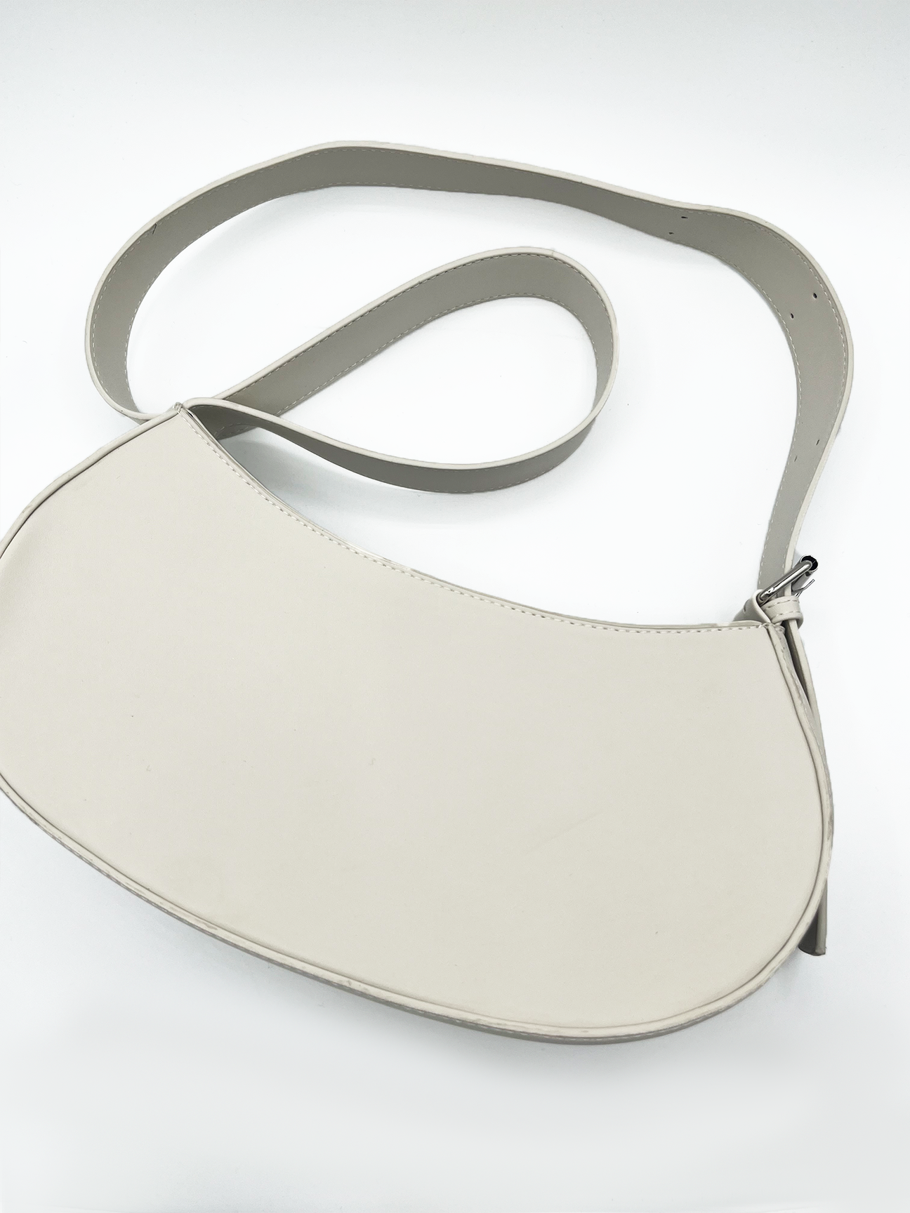 Saddle Bag In Off White HB302030