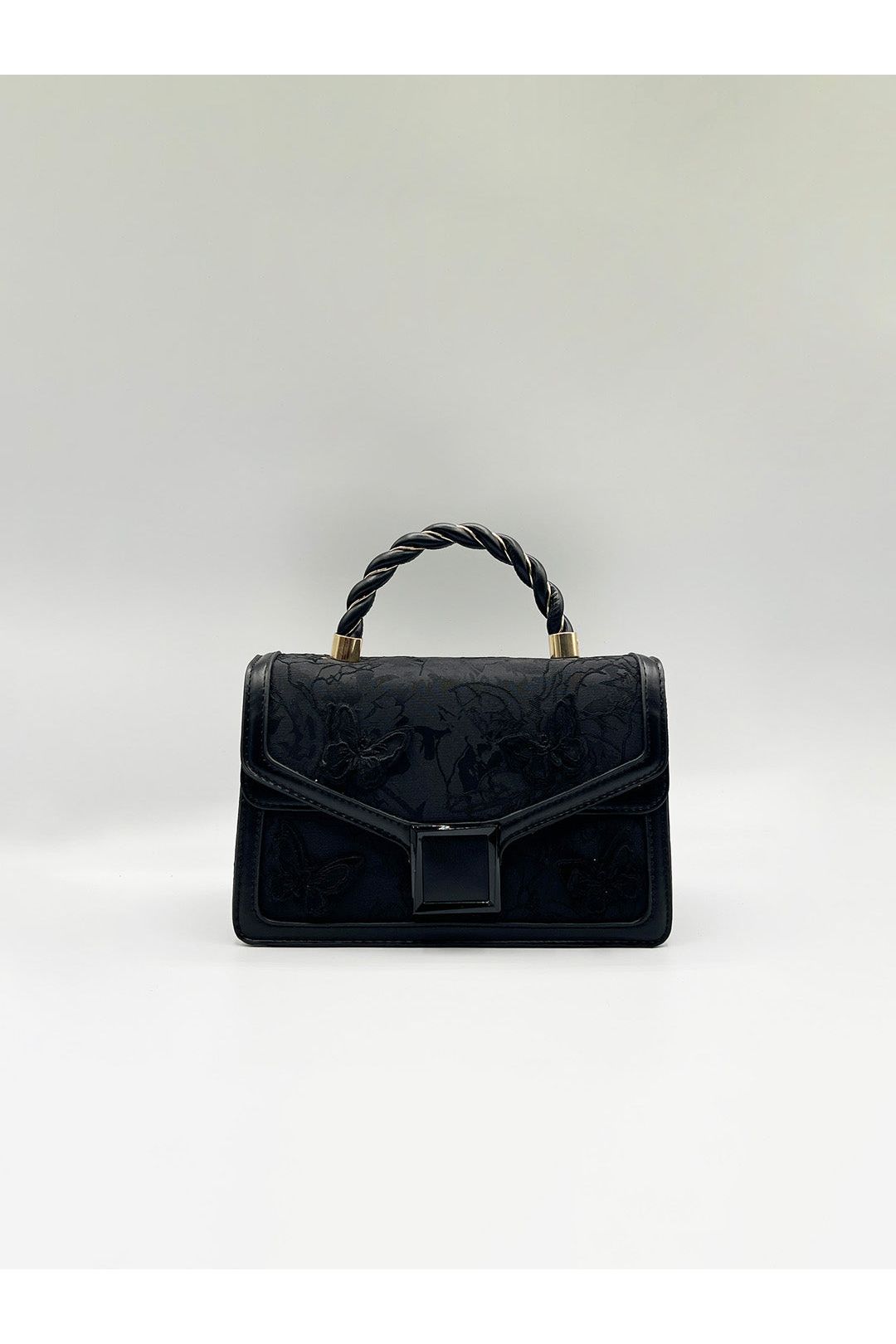 Butterfly Embellished Stachel In Black HB360202