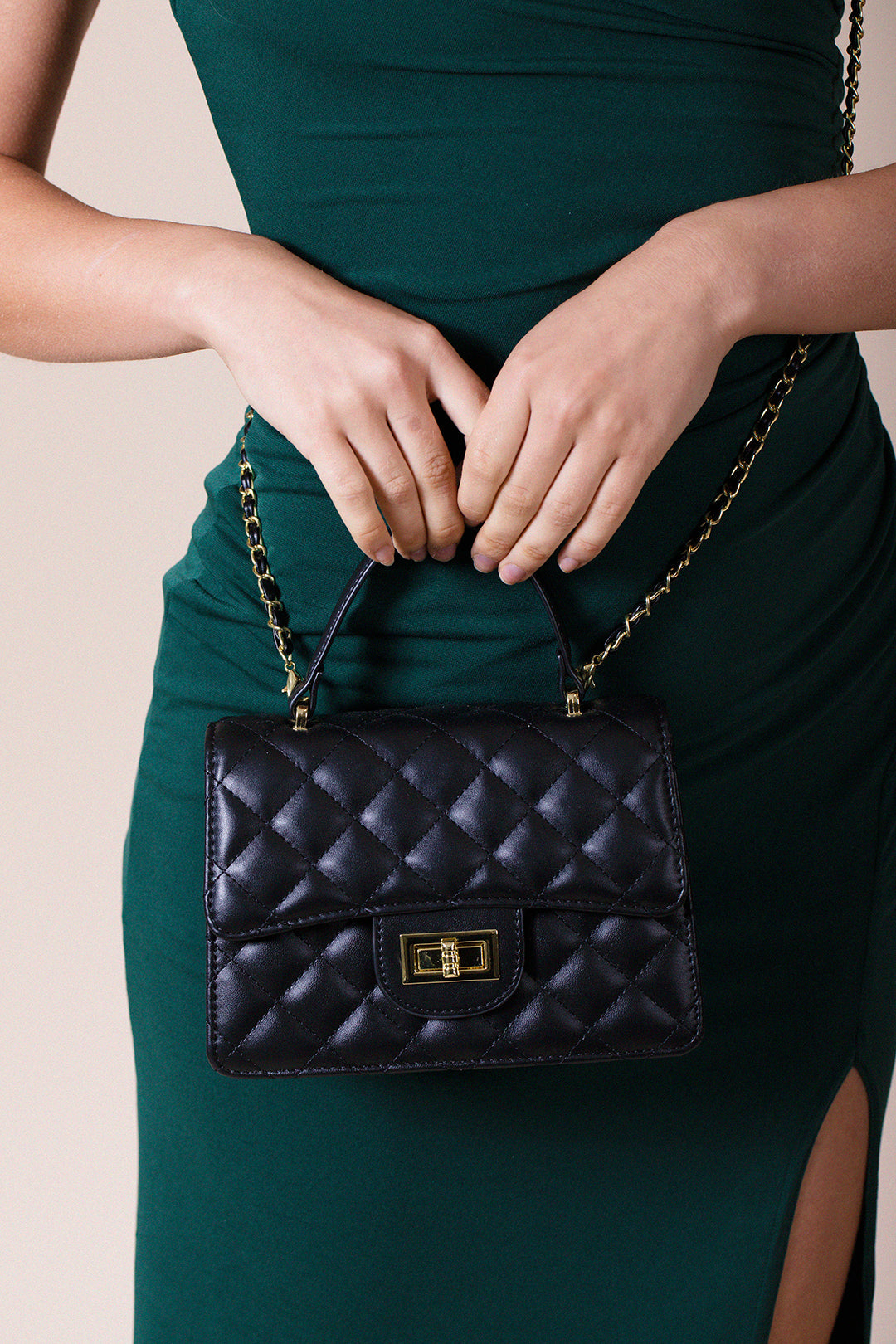 Quilted Top Handle Bag In Black HB360802