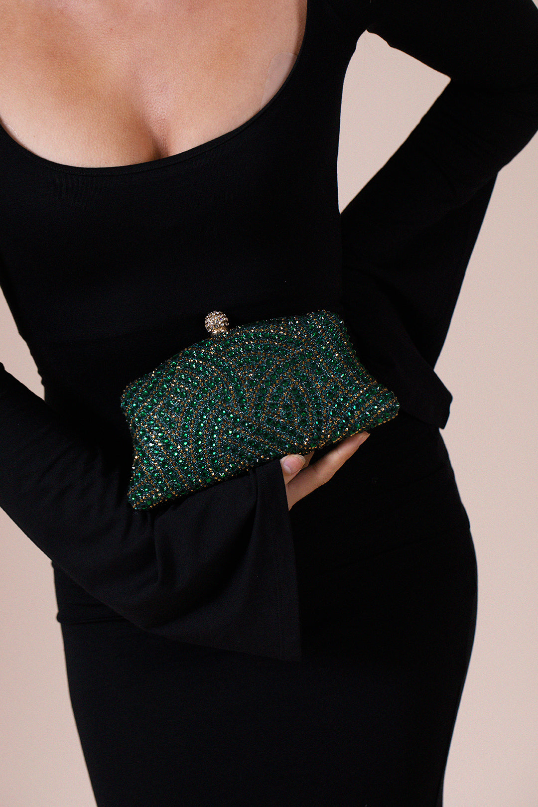 Embellished Clutch Bag In Green HB361617