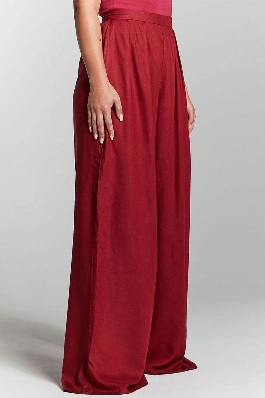 Burgundy Pleated Wide Leg Trouser INF20236