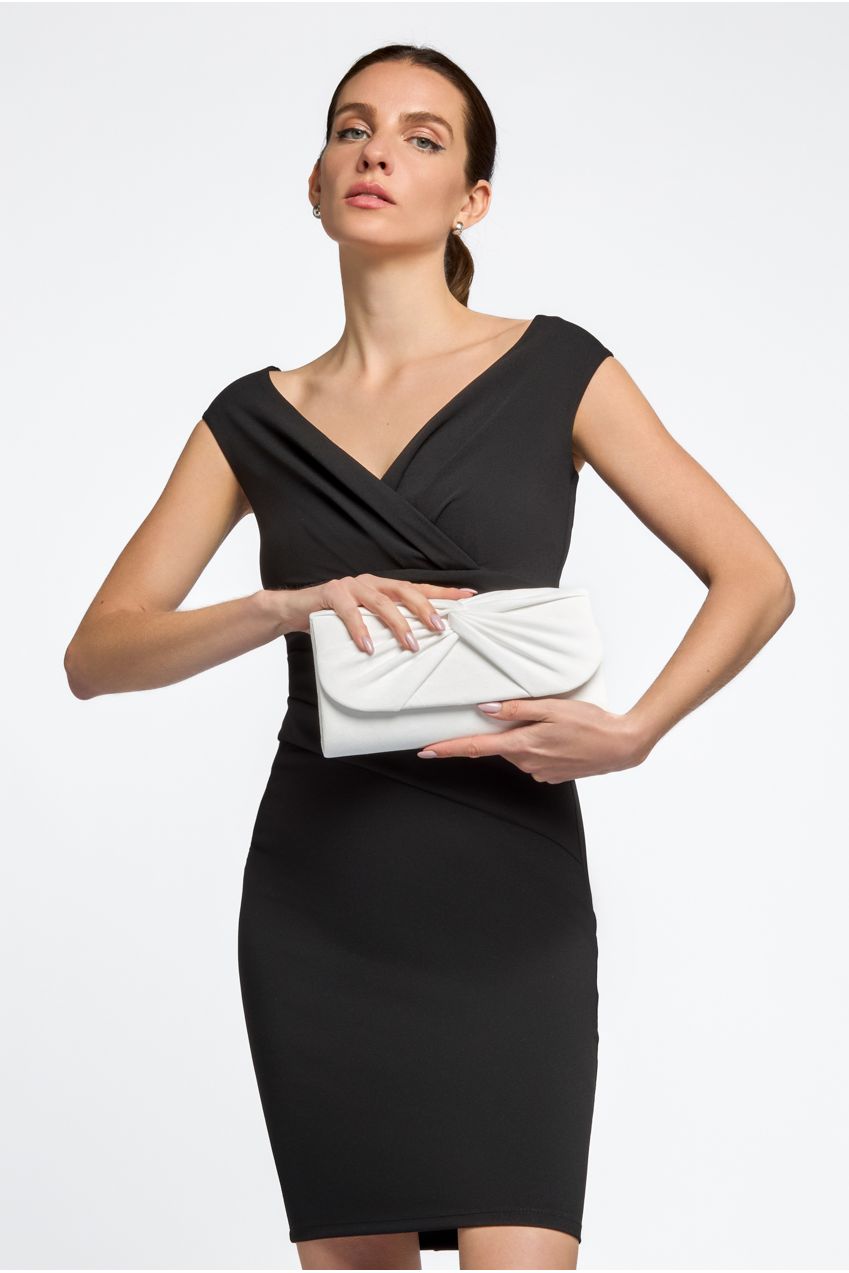 White Suede Clutch Bag With Knot Detail ALJ2724