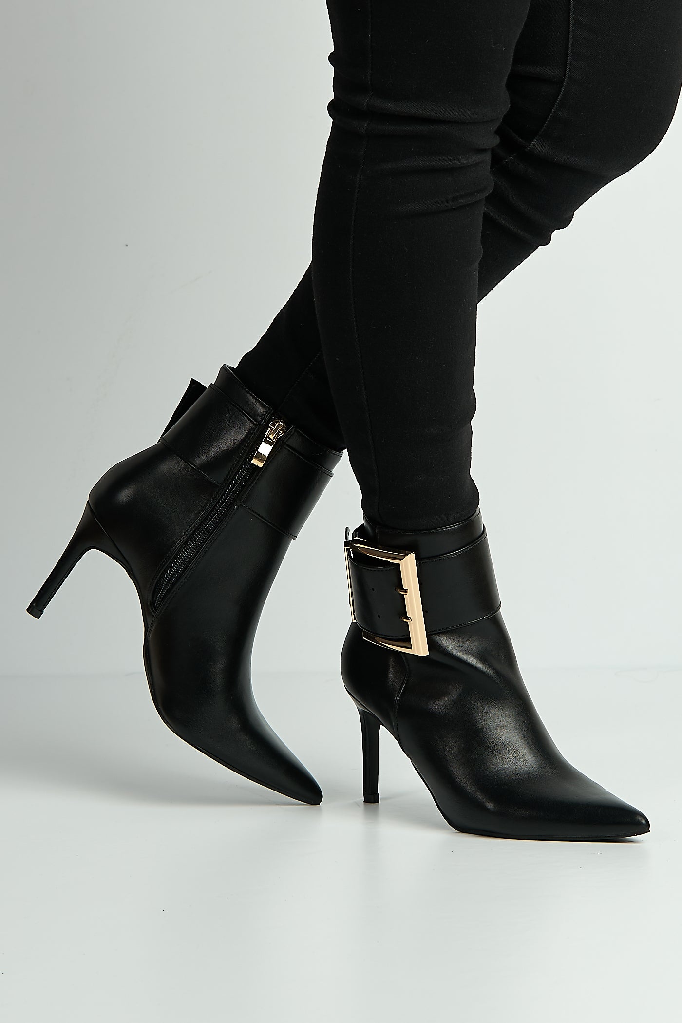 Daphne Gold Buckle Detail Pointed Toe Ankle Boots In Black X118-A6-BLK