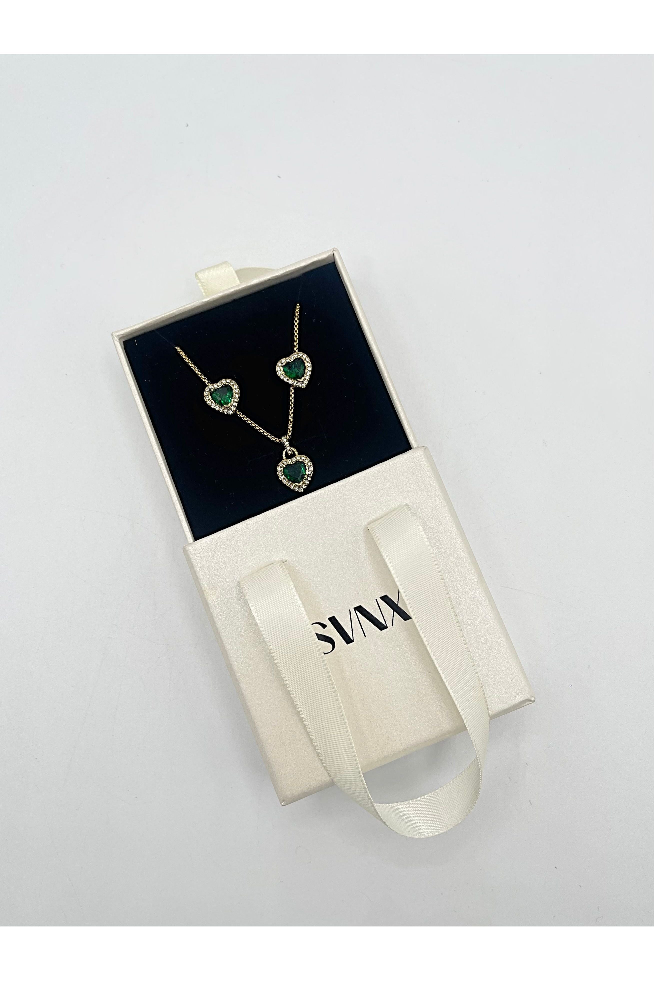 Emerald Green Diamante Heart Necklace And Earrings Set In Gold JE400424