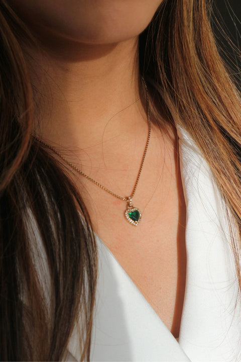 Emerald Green Diamante Heart Necklace And Earrings Set In Gold by SVNX