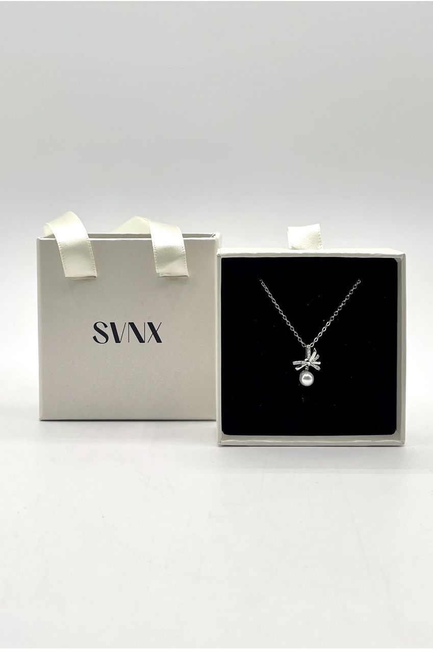 Dainty Bow Pearl Pendant Necklace JE402621