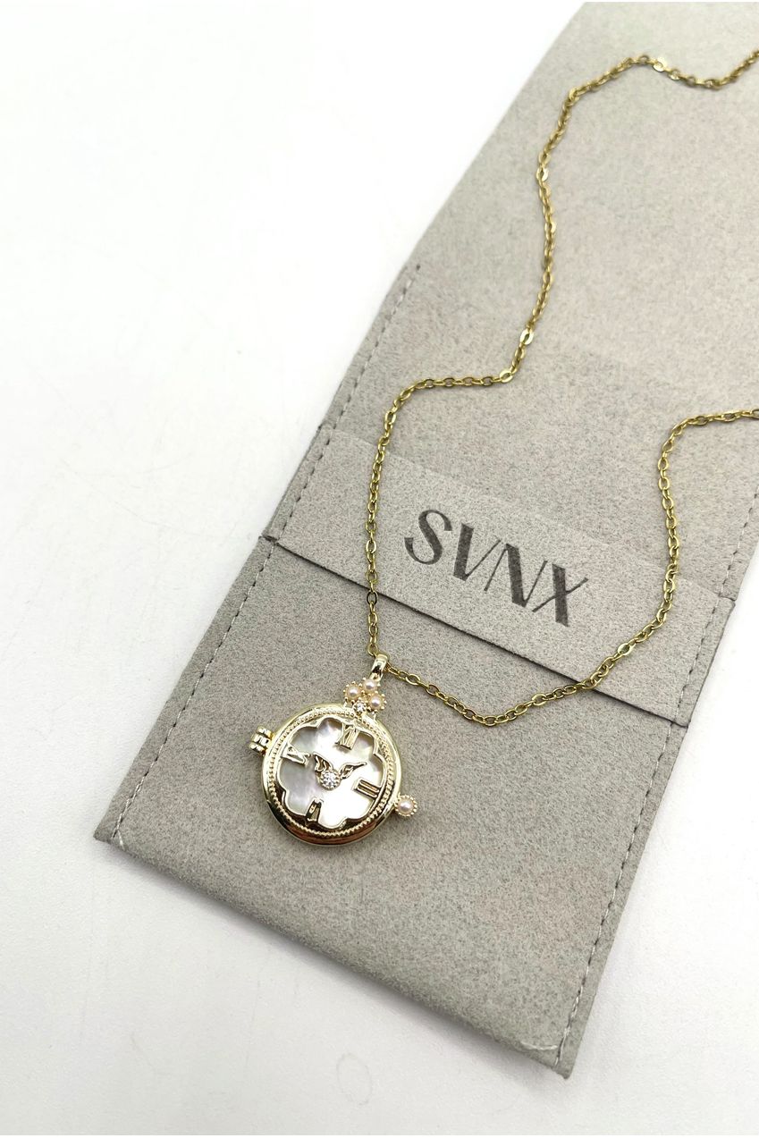 Ivory Stone Clock Pendant Necklace JE402824