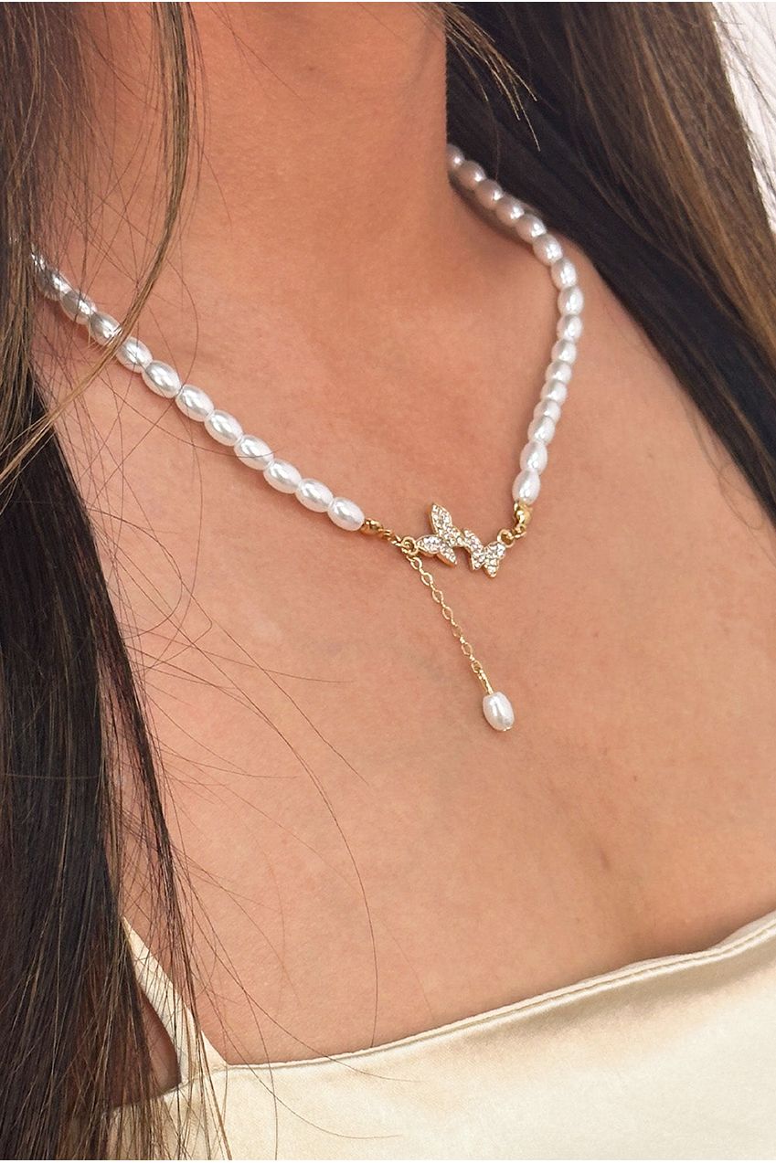 Pearl Chain Necklace With Butterfly Pendant - Gift Boxed JE406807