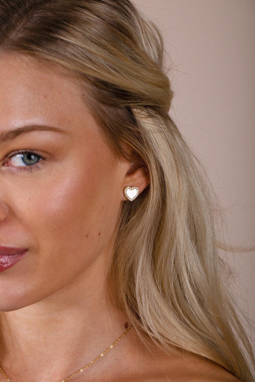 Moonstone Heart Necklace & Earrings Set In Gold - Gift Boxed JE411124