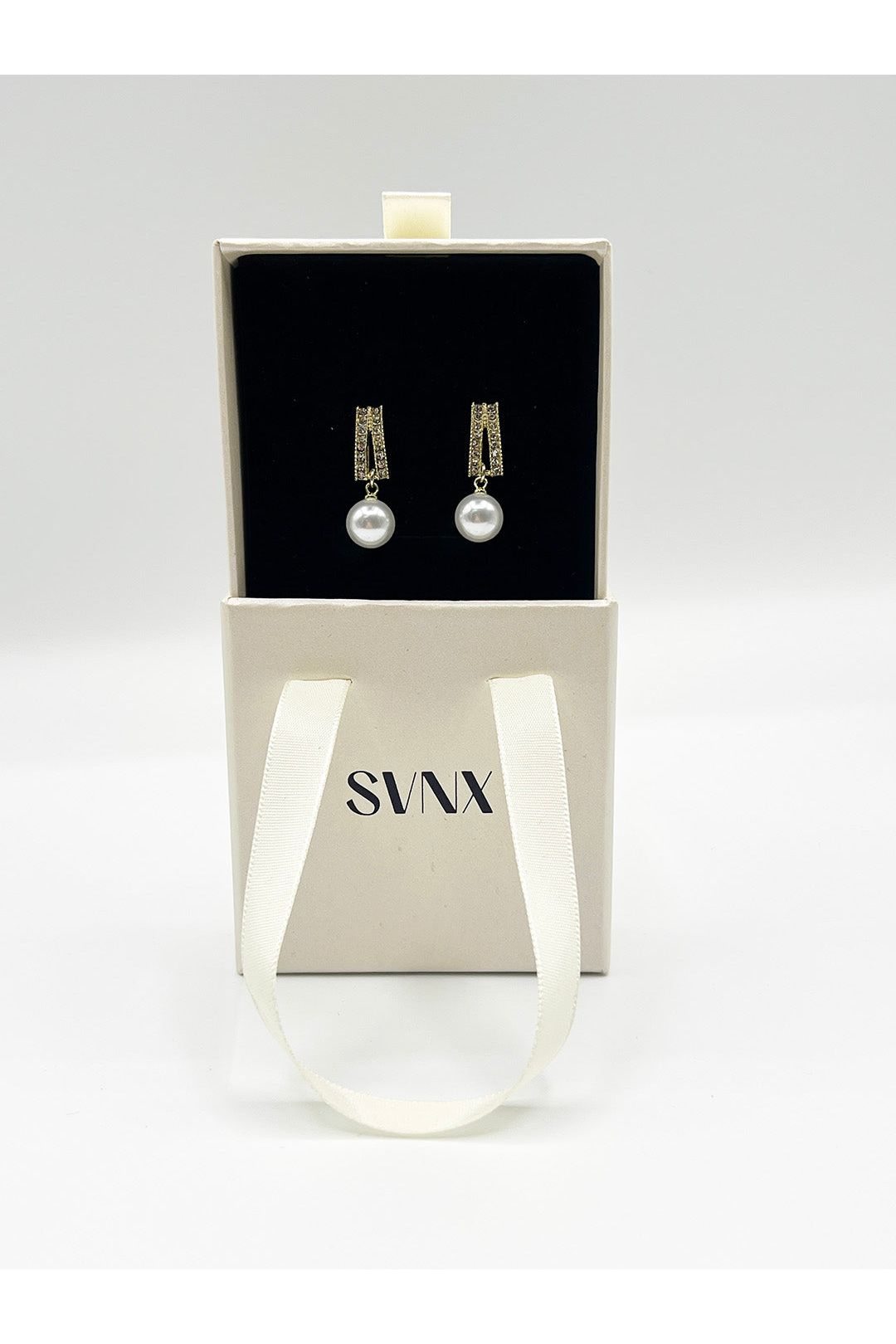 Pearl Drop Earrings - Gift Boxed JE411324