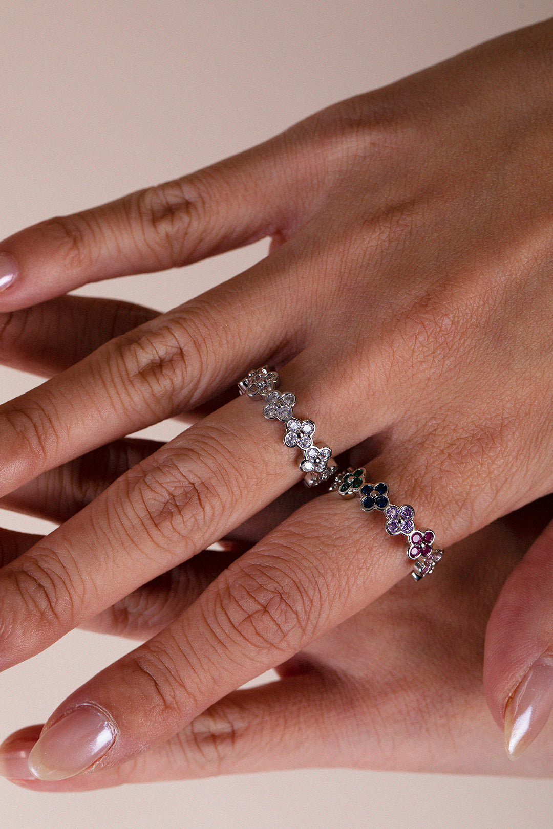 Diamante Clover Ring In Multi Silver JE411801