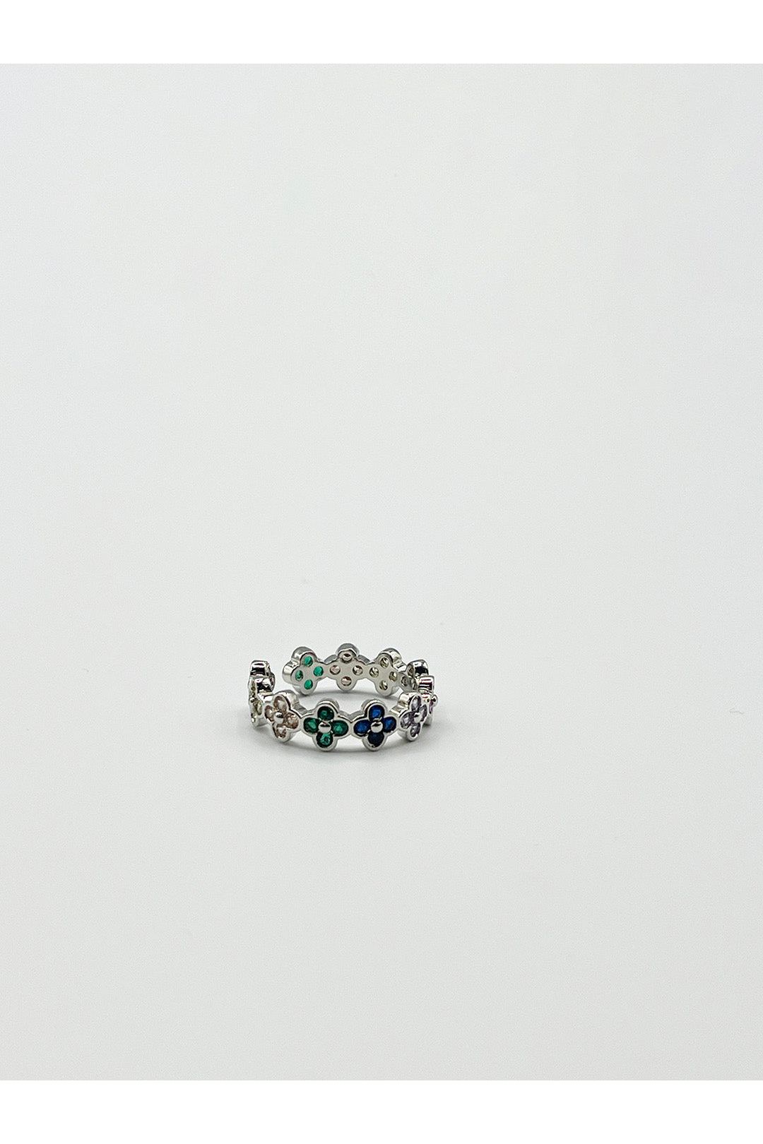 Diamante Clover Ring In Multi Silver JE411801