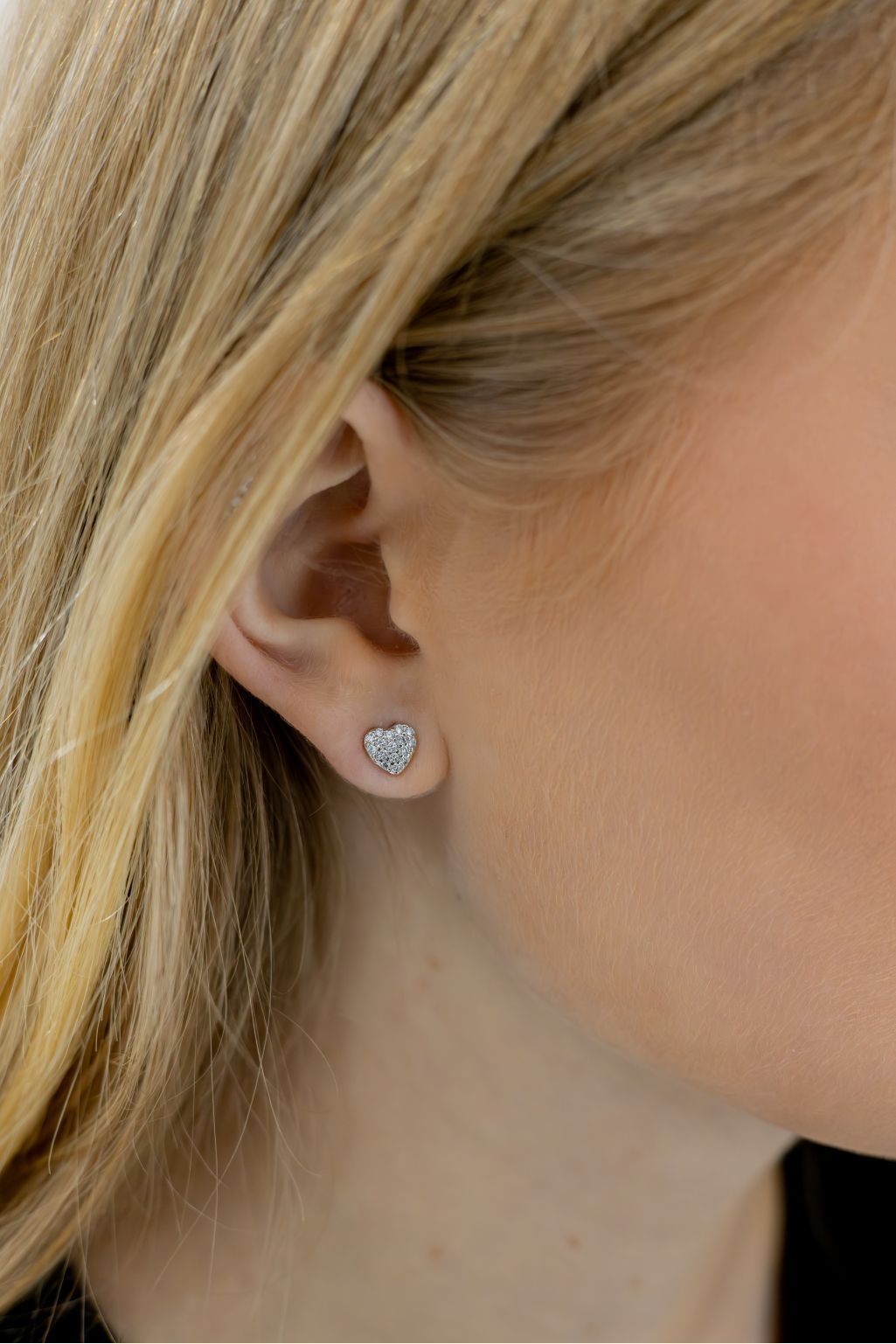 Cubic Zirconia Heart Stud In Silver LEN408S