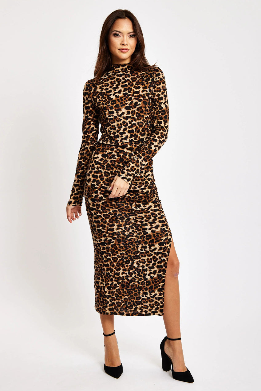 Brushed Knit Leopard Print Midi Dress With Front Slit LIQ23AW076LE