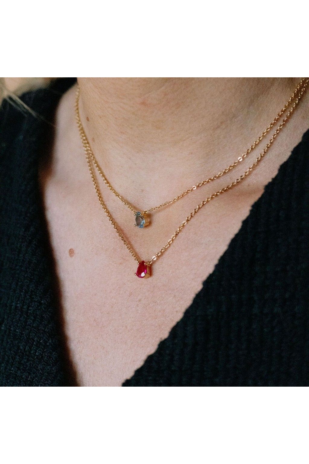 Teardrop Pendant Necklace In Pink LNN304H