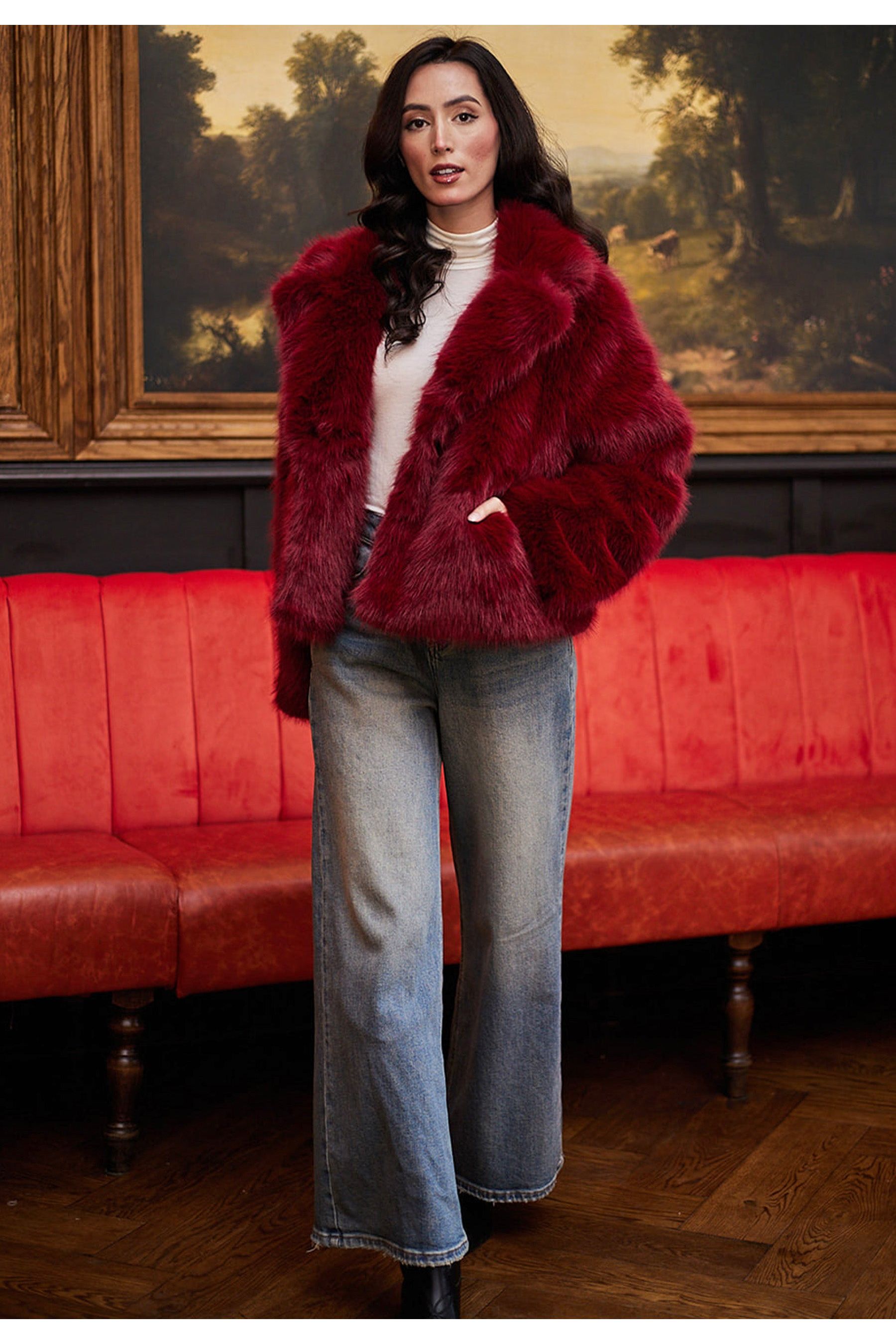 Faux Fur Short Coat In Burgundy M036321