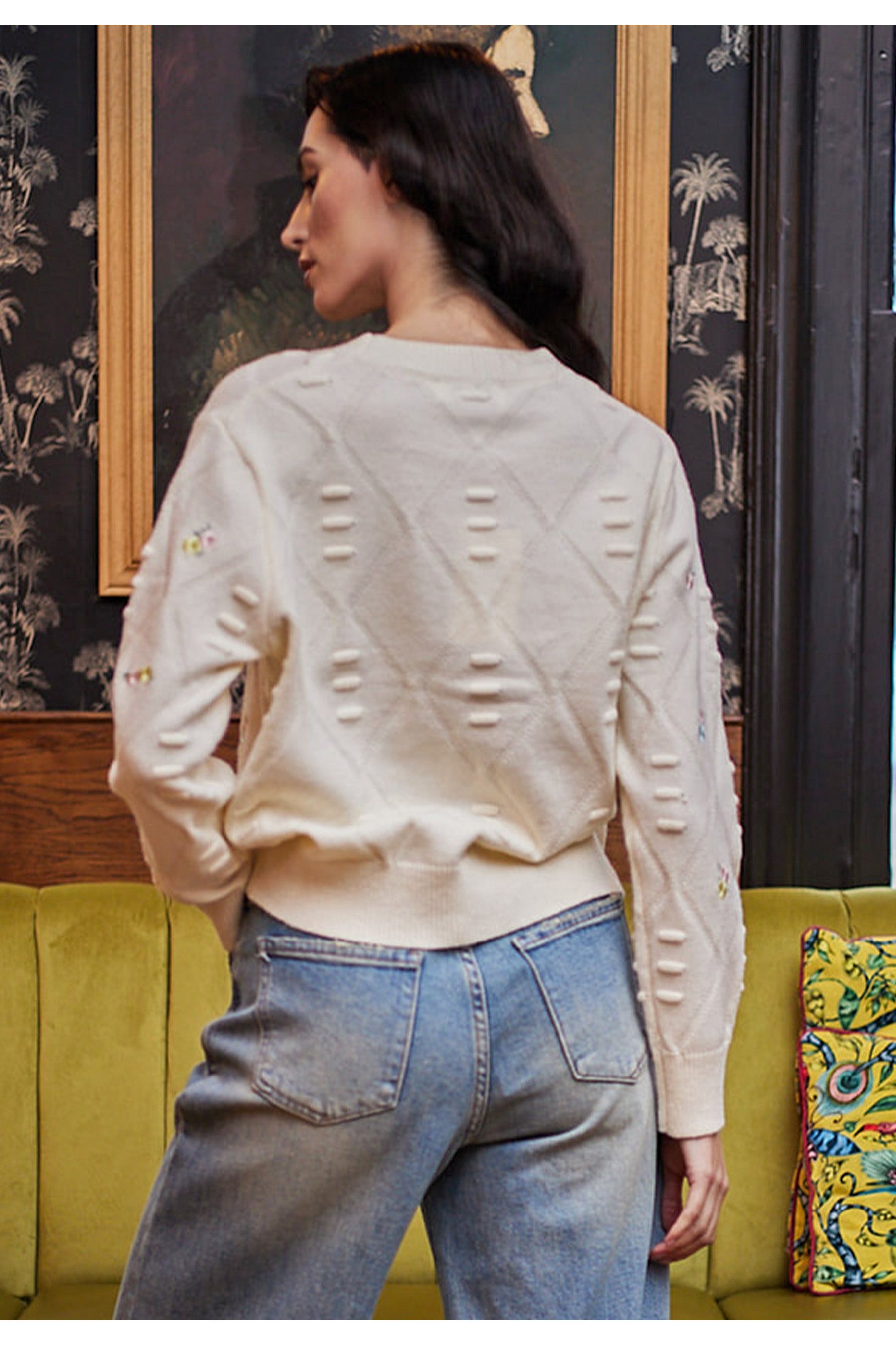 Floral Embroidered Jumper In White M040044WHTF