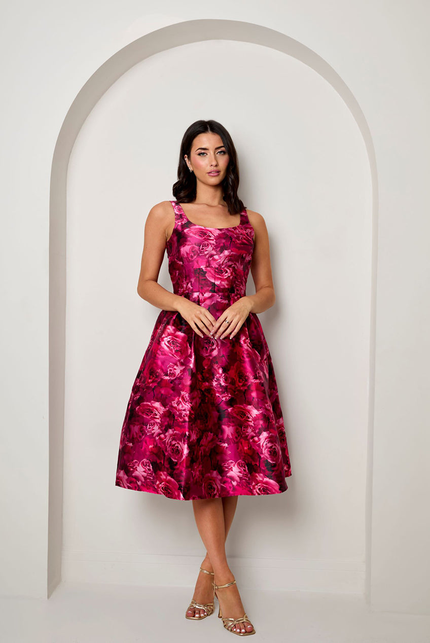 Sleeveless Floral Fit And Flare Midi Dress In Purple MO0015PUR