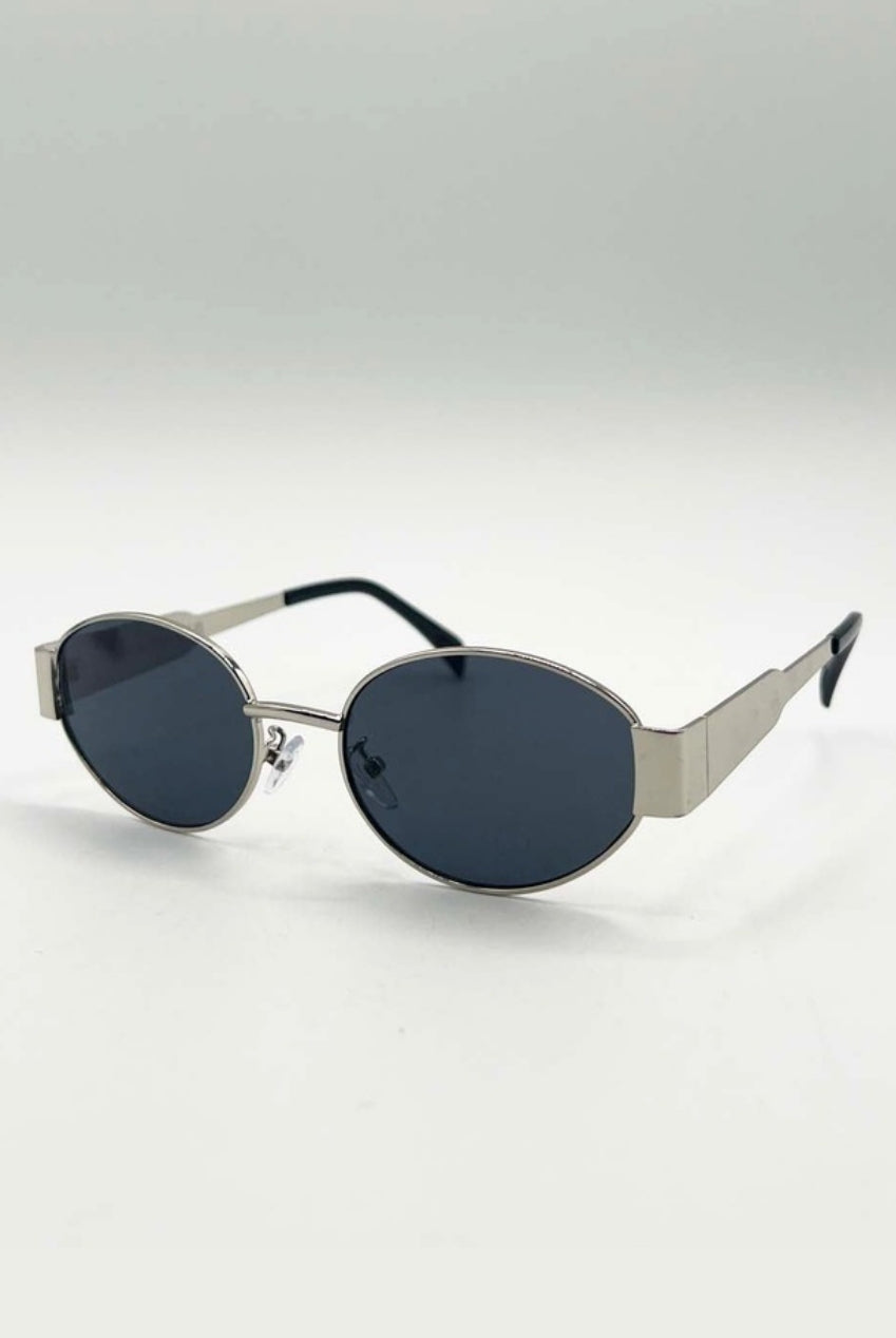Oval Metal Frame Sunglasses In Silver Grey SG2501821