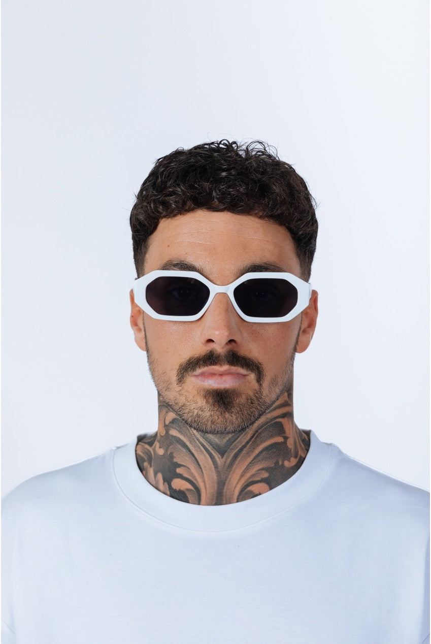 Oval Geomentric Sunglasses In White SG2502007