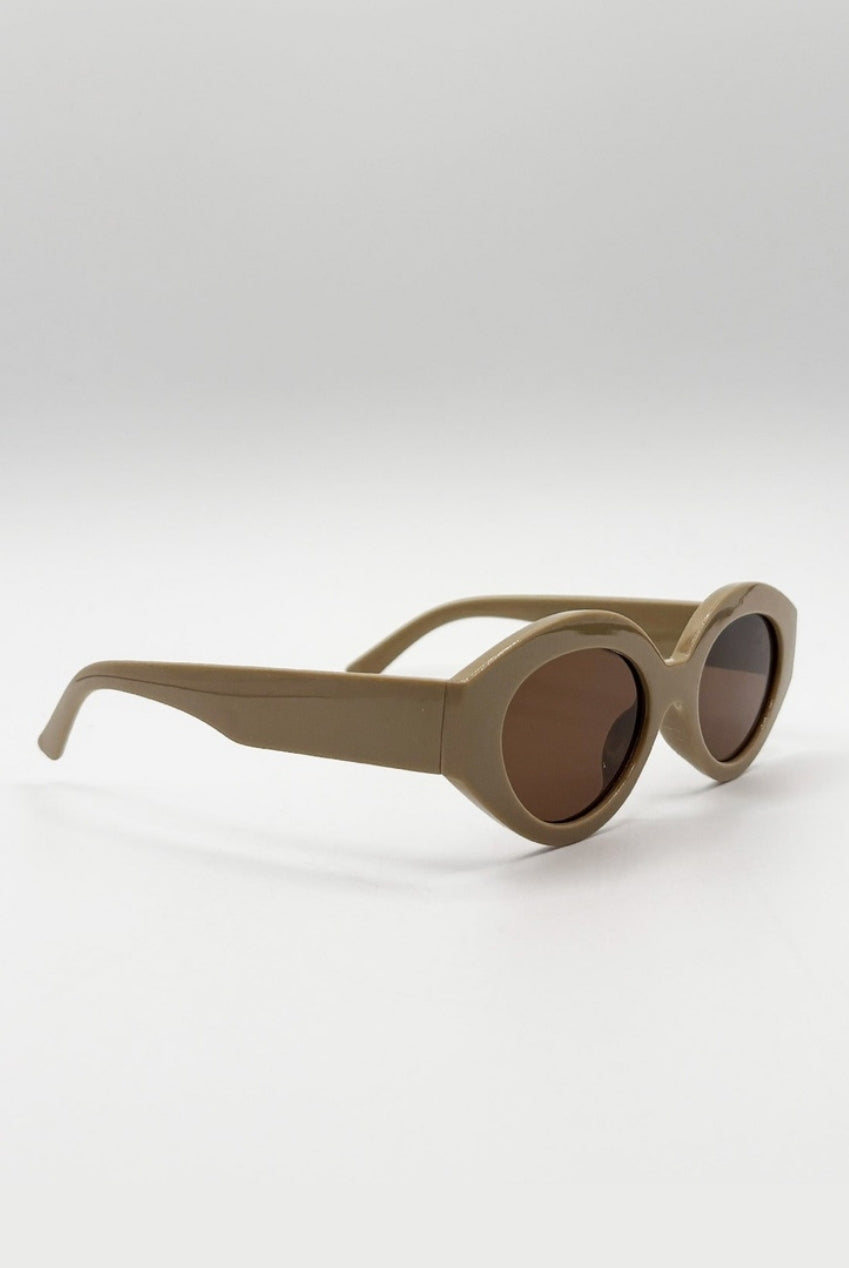 Retro Small Oval Sunglasses Beige SG2502528