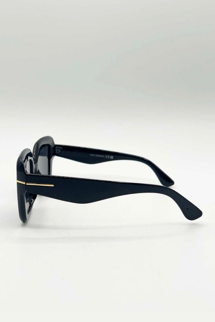 Bold Square Sunglasses In Black SG2503002