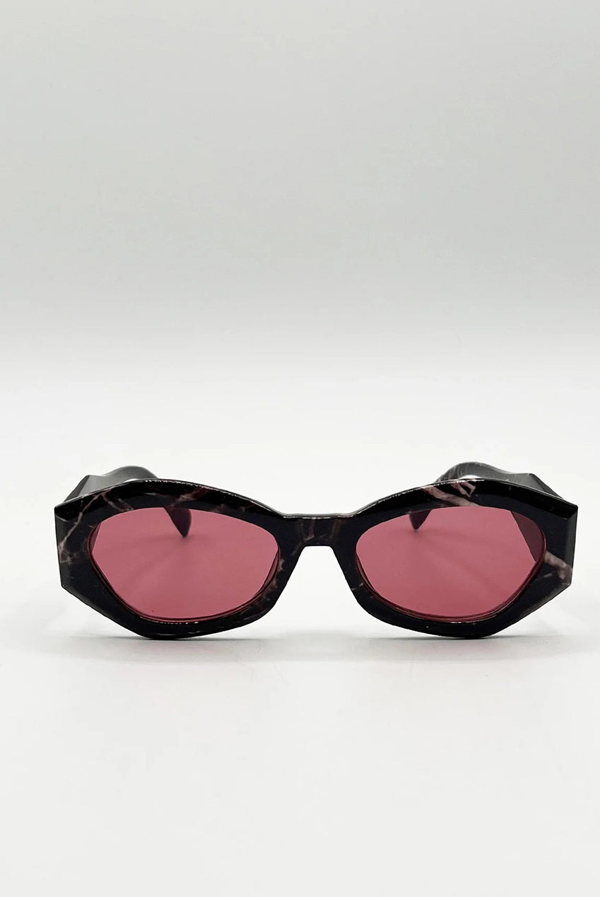 Retro Polygonal Cat-Eye Sunglasses In Red SG2503204