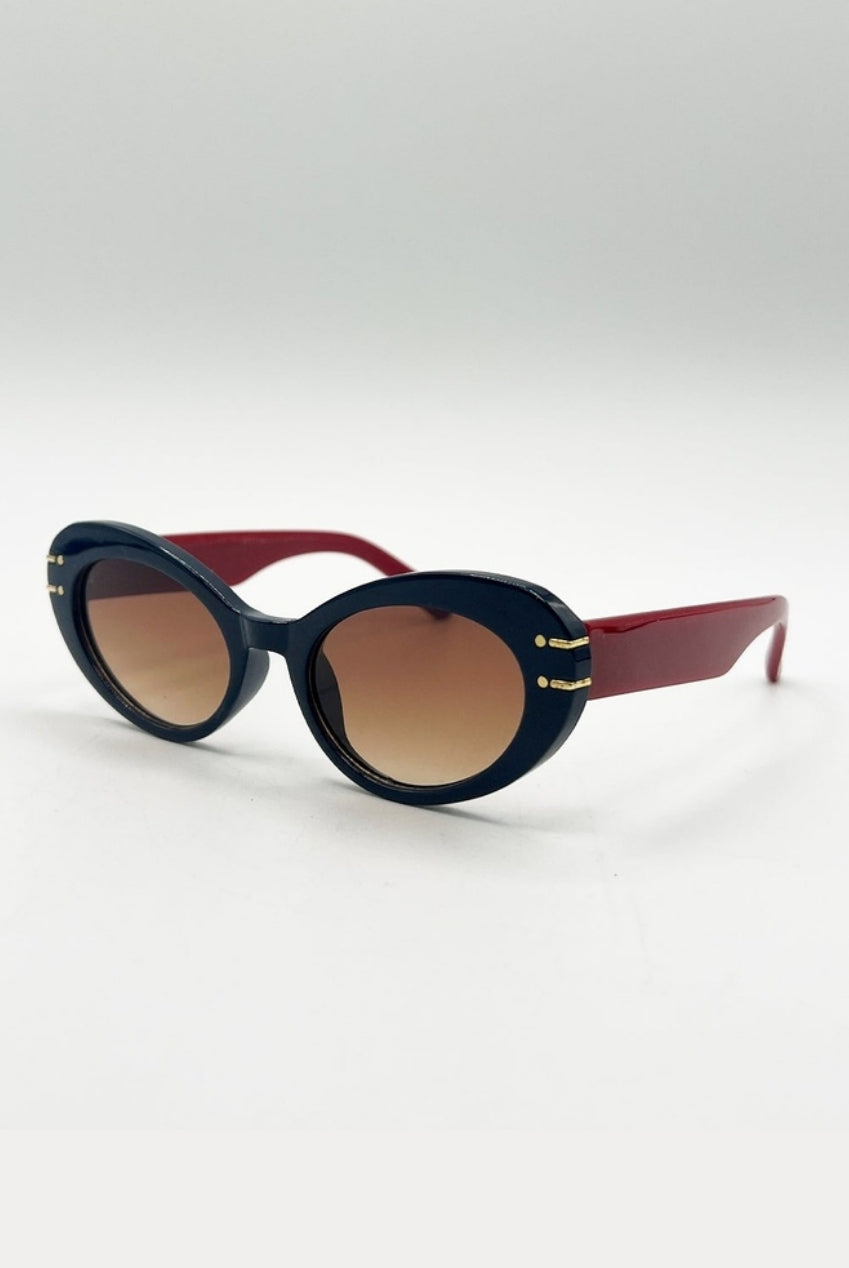 Oval Cat-Eye Sunglasses In Navy Red SG2510415