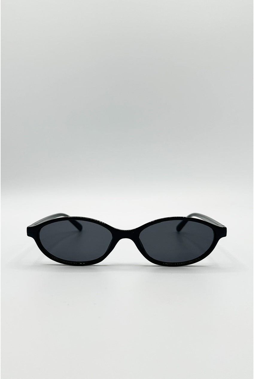 Oval Sunglasses In Black SG2600402