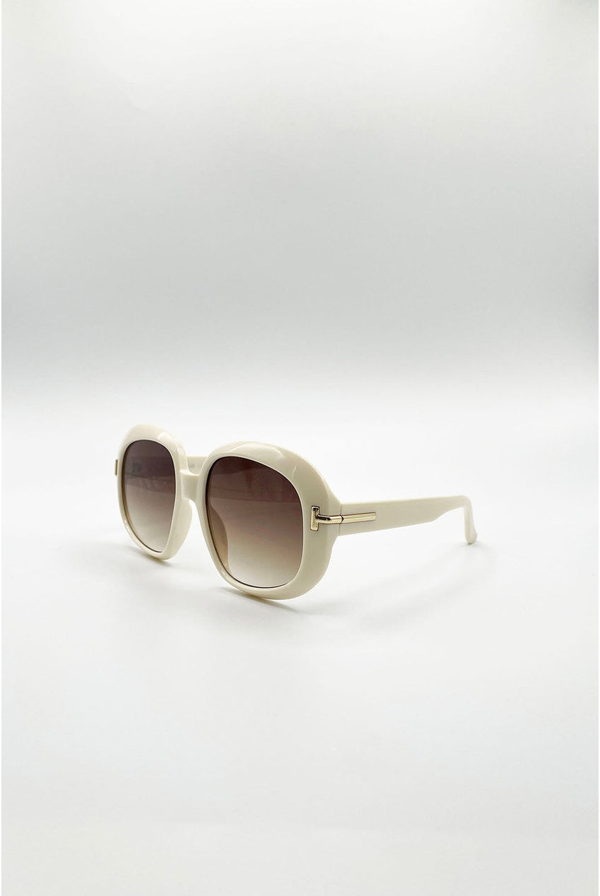 Bold Round Oversized Sunglasses In Cream SG2603930