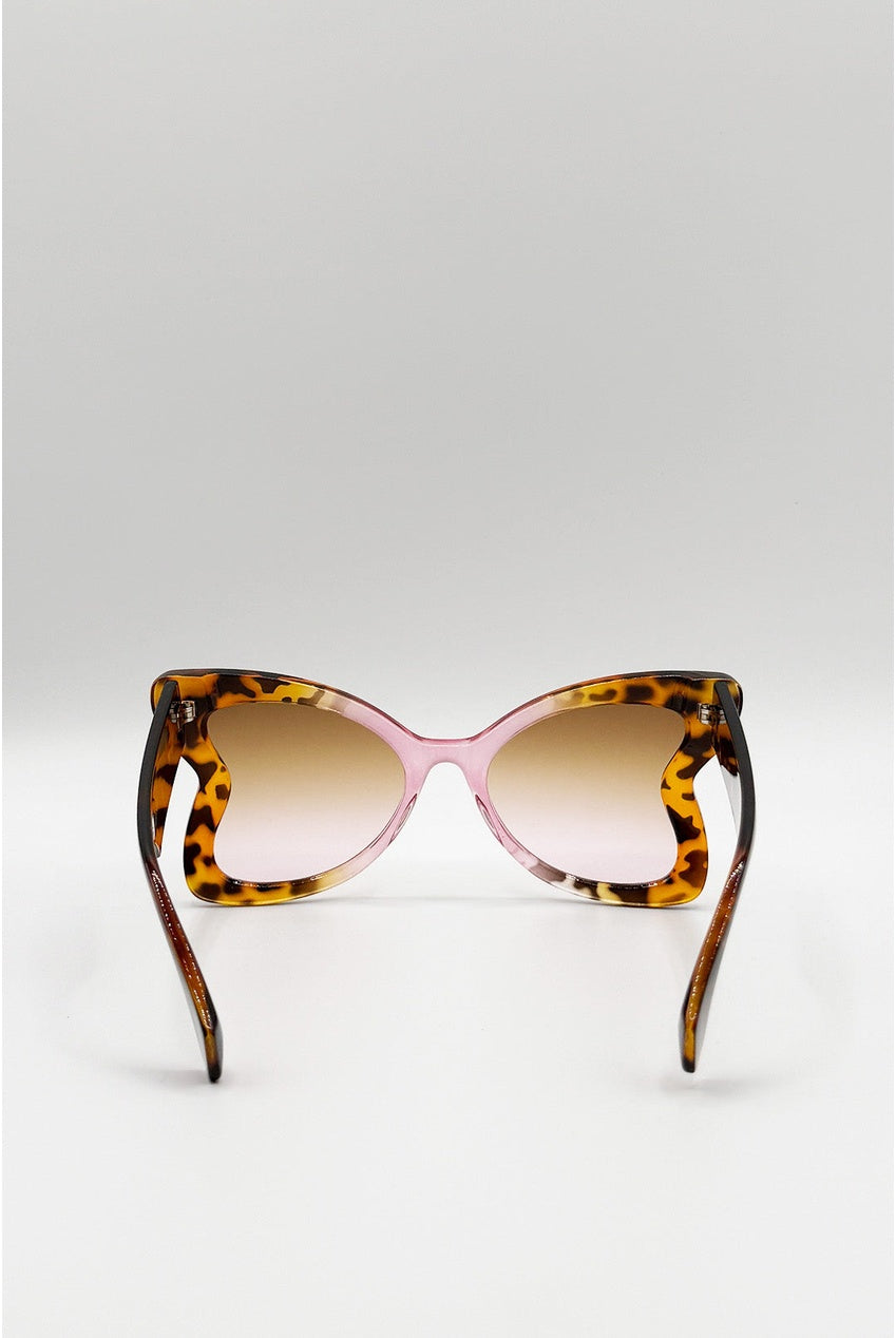 Oversized Butterfly Sunglasses In Pink Brown Leopard SG2604605