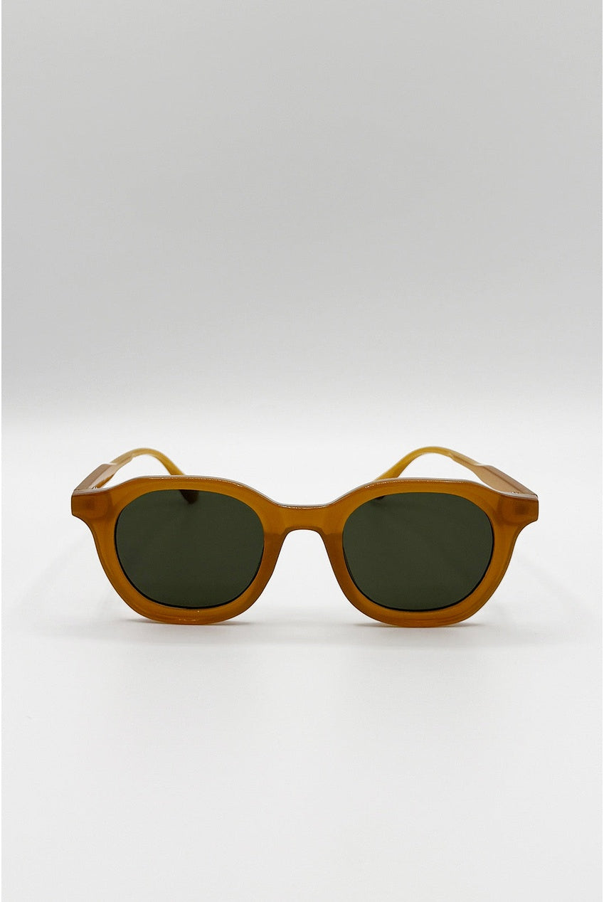 Bold Preppy Sunglasses In Brown SG2604906