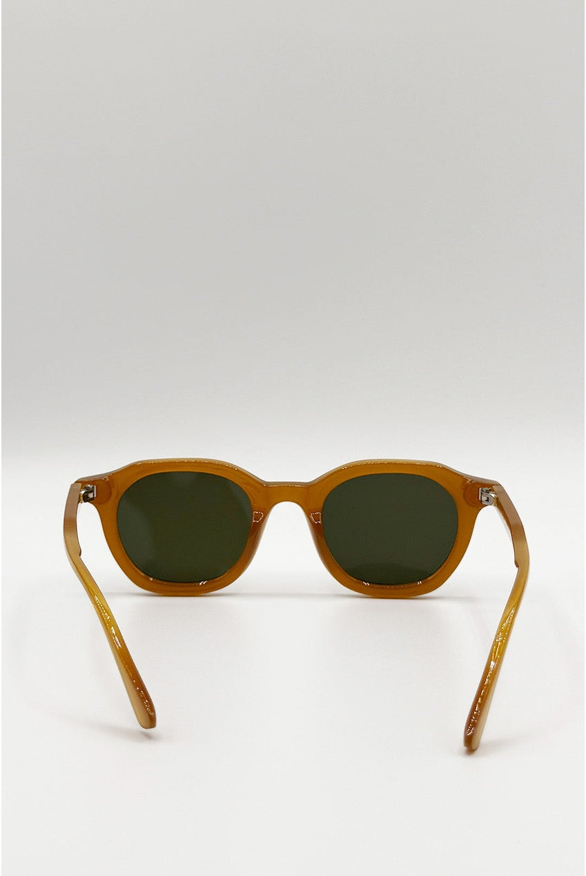 Bold Preppy Sunglasses In Brown SG2604906