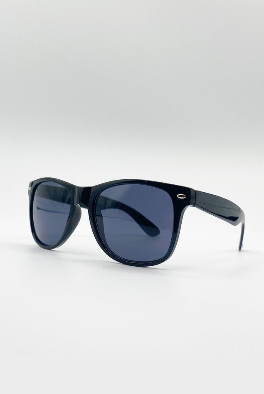 Classic Wayfarer Sunglasses SG2607002