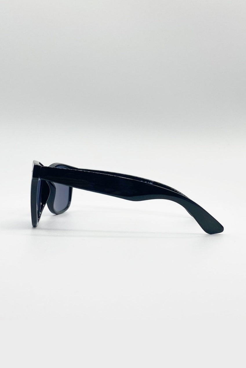 Classic Wayfarer Sunglasses SG2607002