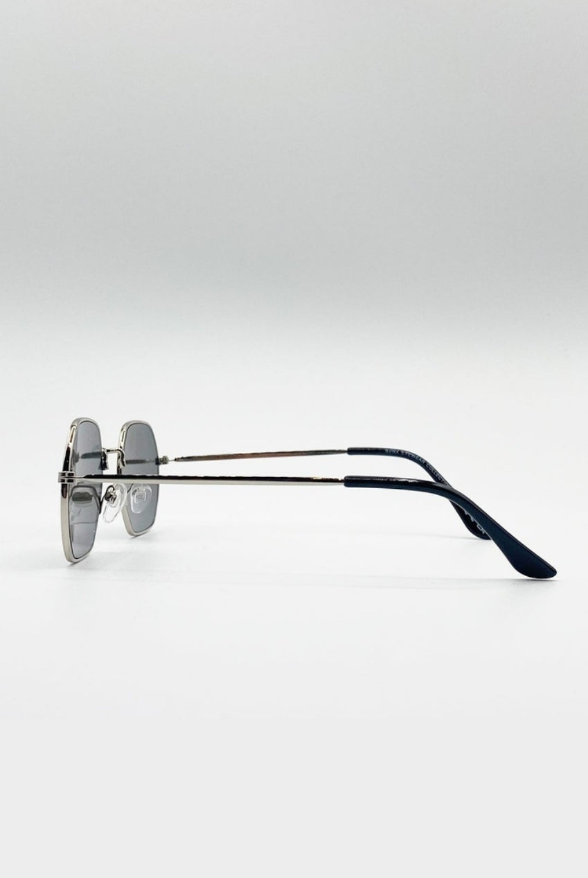 Hexagon Metal Frame Sunglasses With Mirror Lenses In Silver SG2607921