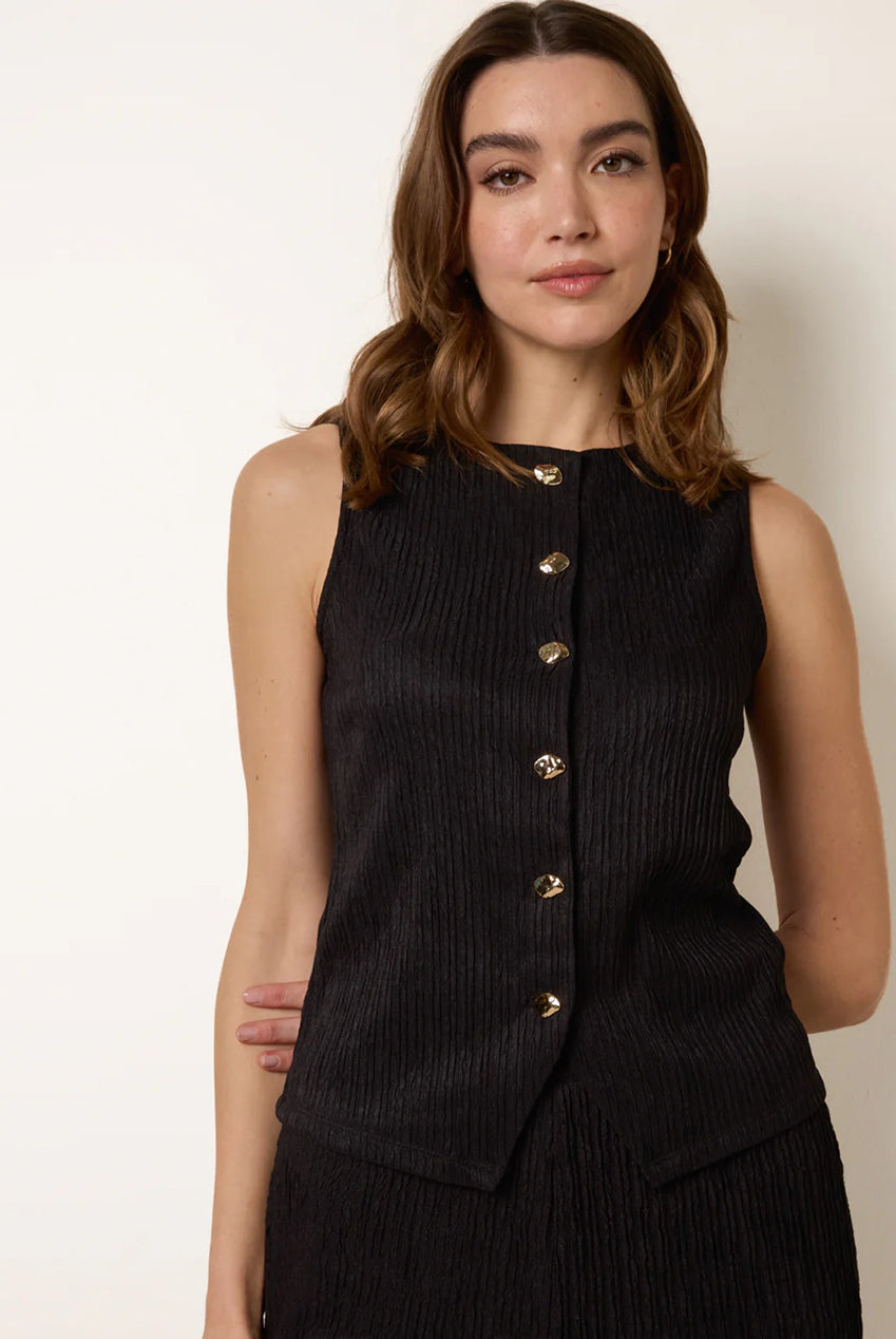 Crew Neck Button Through Vest SS26008B003