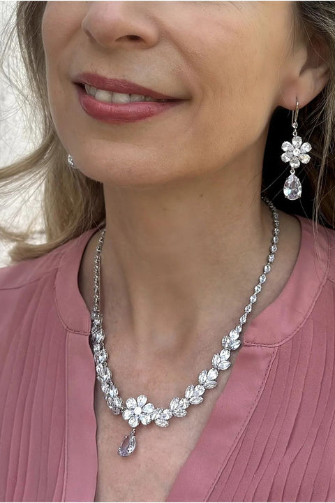 Silver Crystal Flower Necklace by QueenMee Accessories