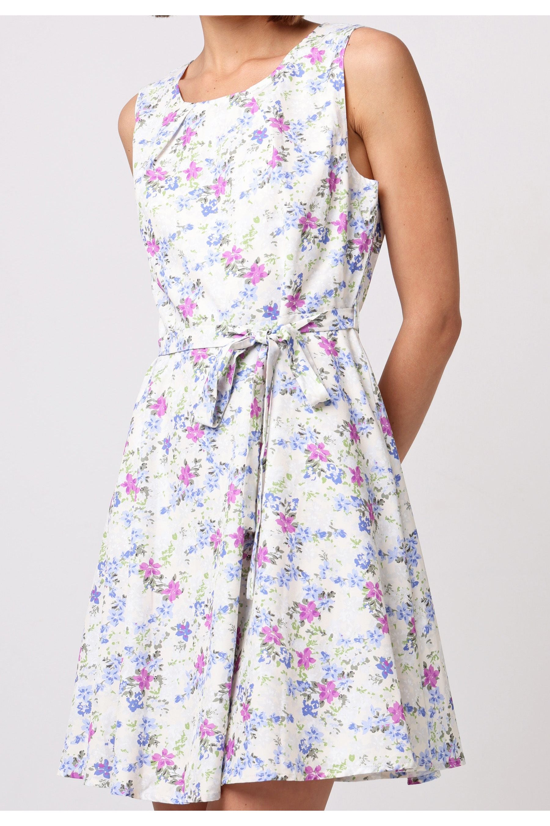 Skater Mini Dress With Tie Belt In White Floral T038865MUTIF